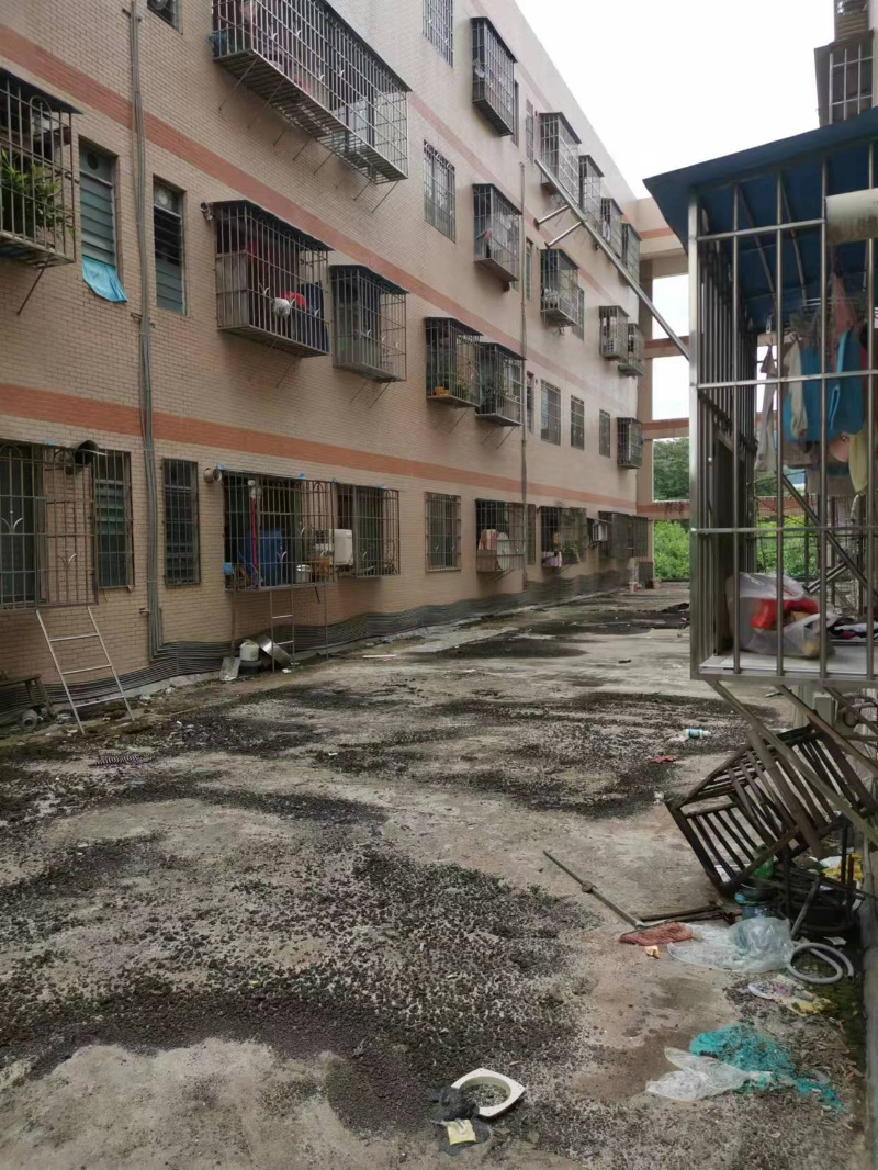 清理下水道的工作3.jpg