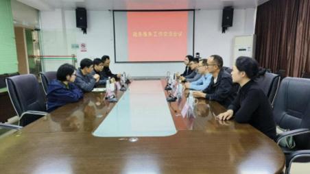 佛冈县行政服务中心赴阳山开展政务服务工作交流活动.jpg