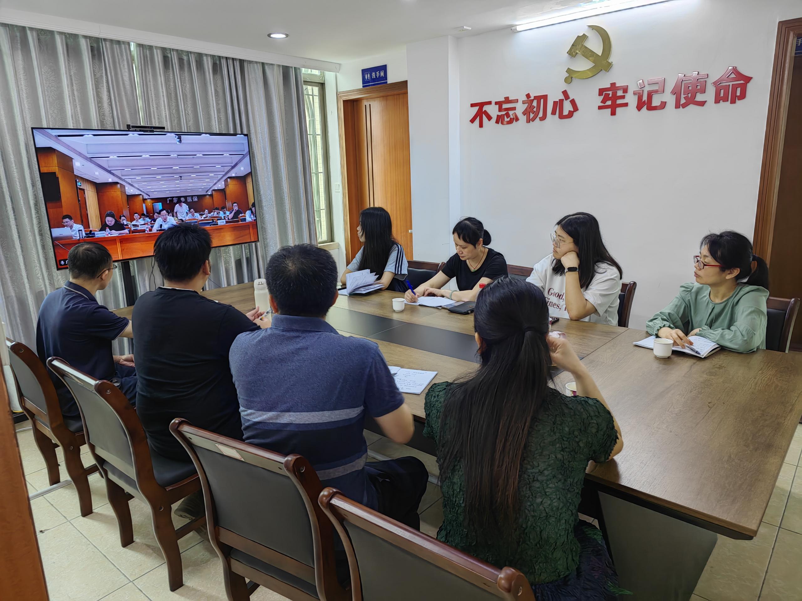 4f2fb3587cbaf2c66620dfb92d1cd10e_compress.jpg