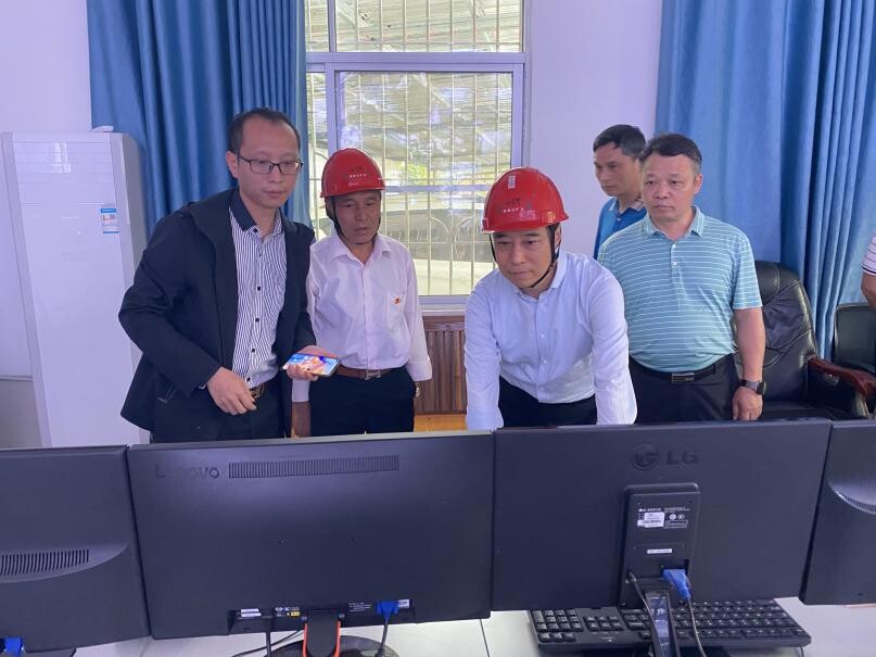 (2020.05.06)市委常委、常务副市长吕成蹊带队到我县督查非煤矿山企业_4